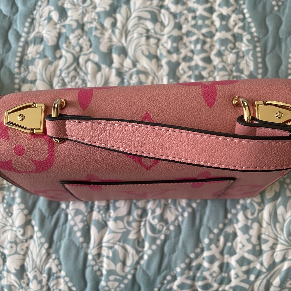 Handbag - Picture 6 of 8